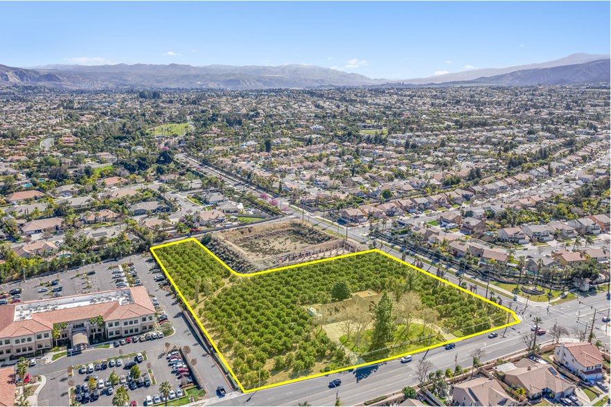 2895 S Main St, Corona, CA for sale - Aerial - Image 2 of 6