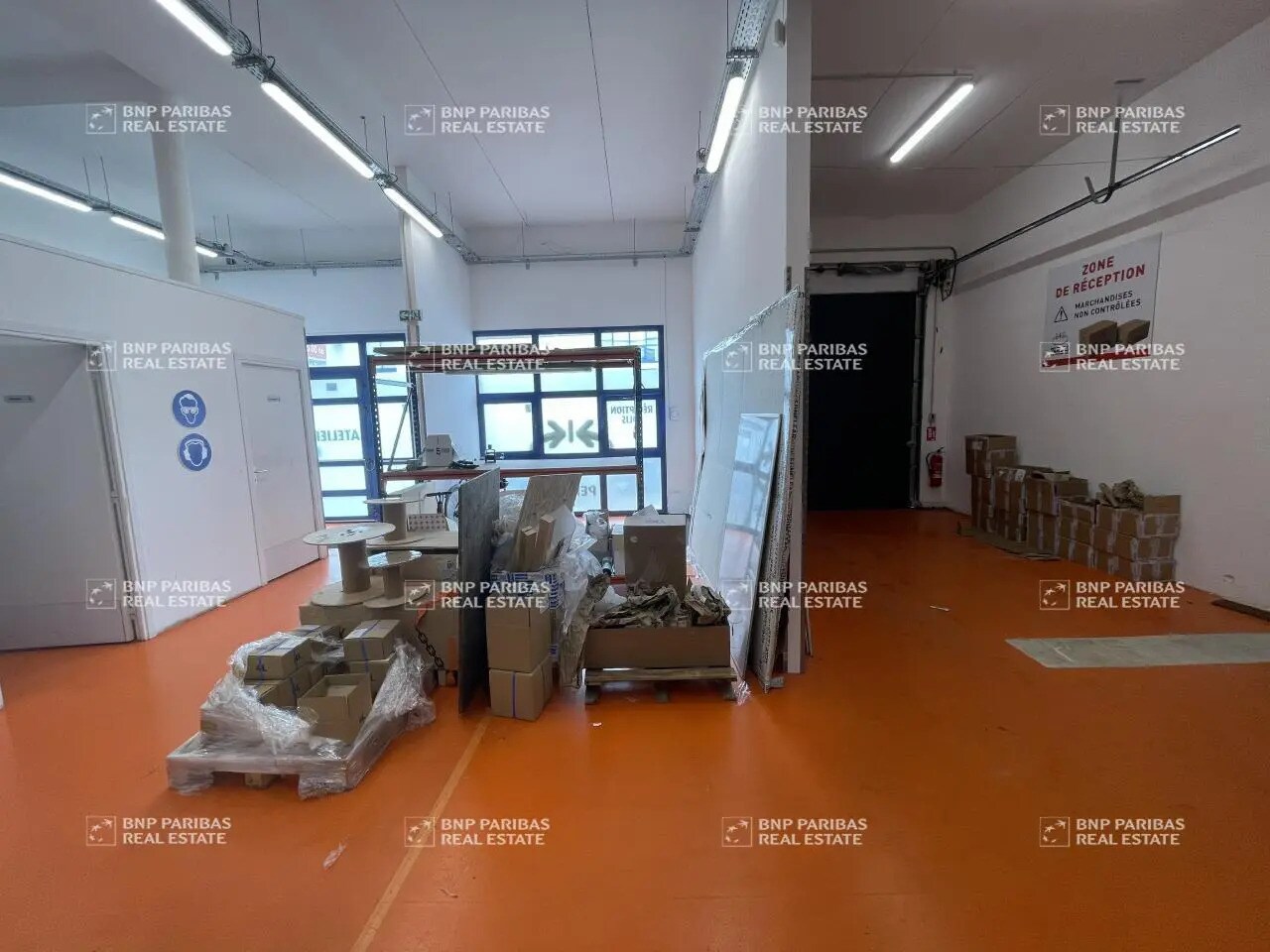 Flex in Croissy-Beaubourg for sale Interior Photo- Image 1 of 6