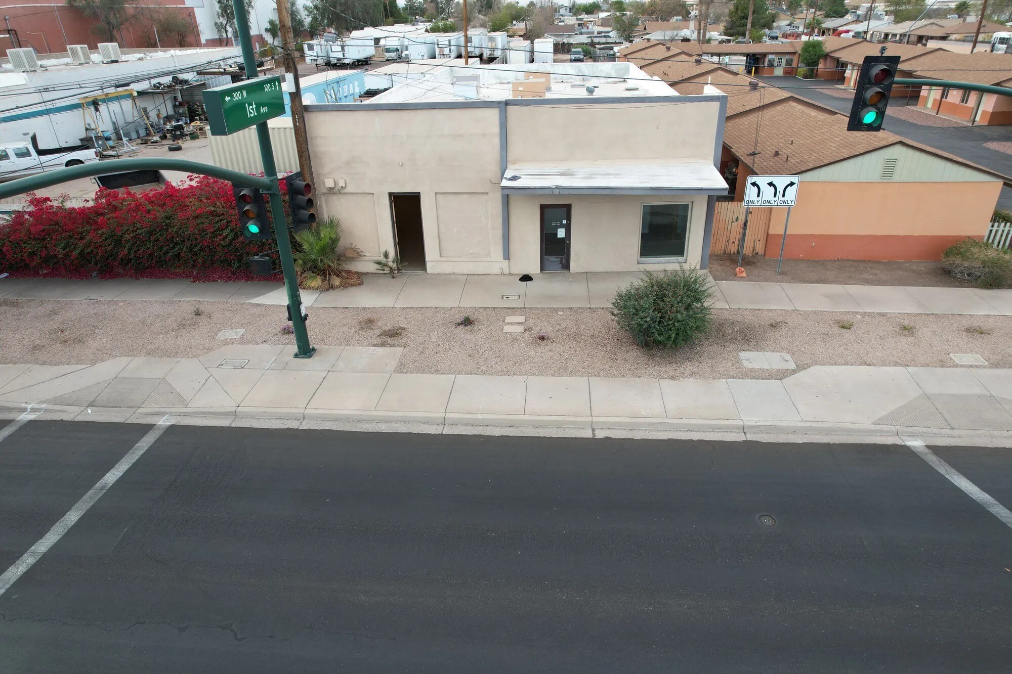 112 S Country Club Dr, Mesa, AZ for lease Primary Photo- Image 1 of 13
