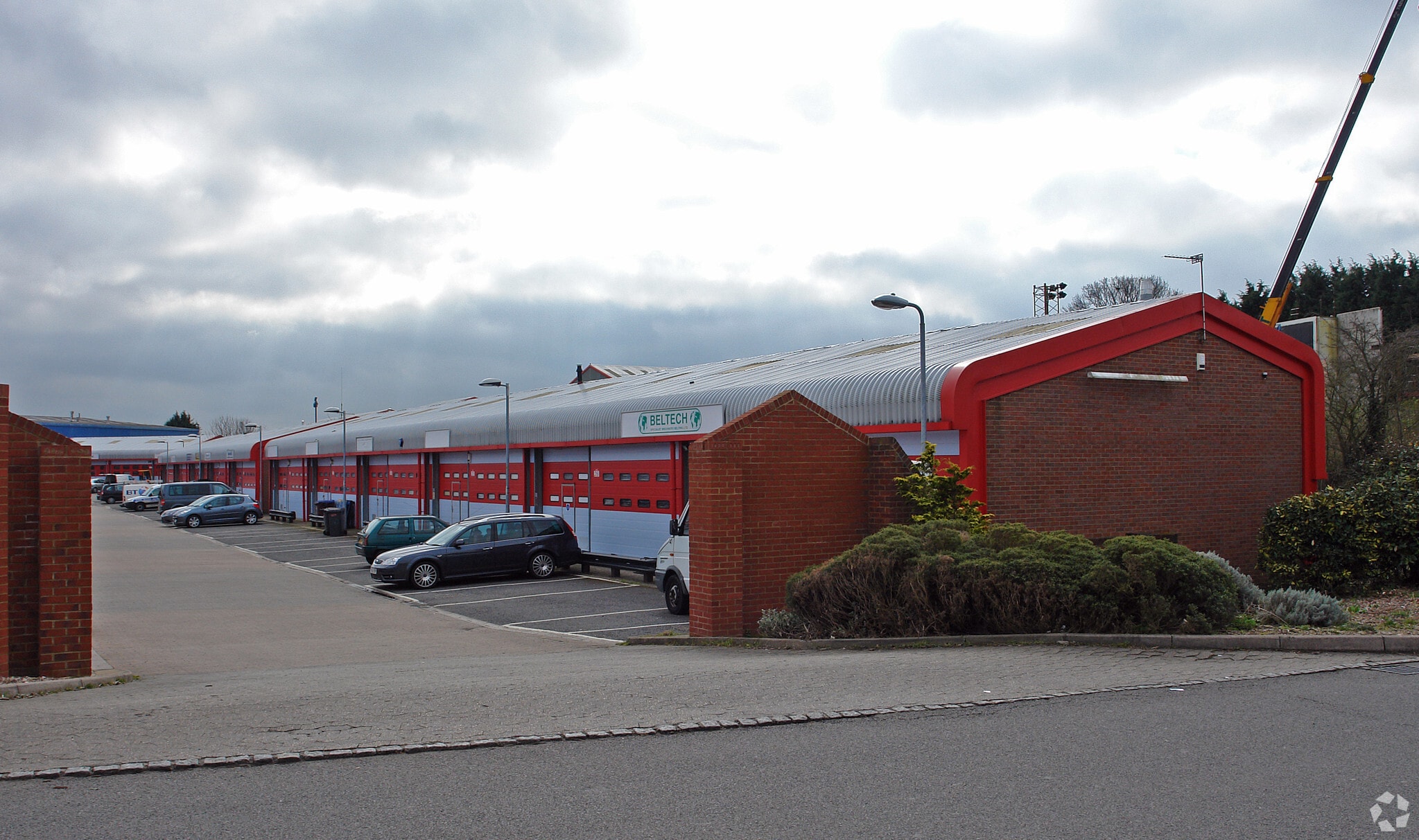 Acacia Clos, Leighton Buzzard for lease Primary Photo- Image 1 of 4
