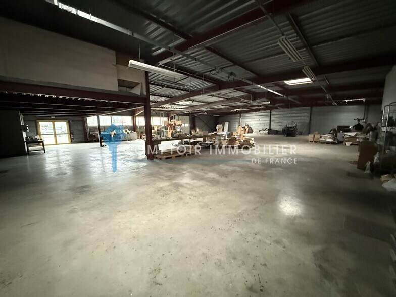 Flex in Saint Alban Leysse for sale - Building Photo - Image 3 of 6