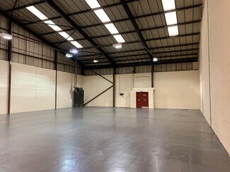 Plus de détails pour 2500 London Rd, Glasgow - Industriel à louer