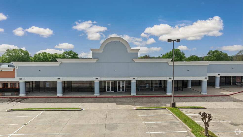 16211-16231 Clay Rd, Houston, TX for lease - Building Photo - Image 3 of 6