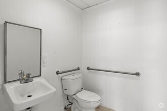 11575 US Route 1, Palm Beach Gardens, FL for lease Interior Photo- Image 2 of 2