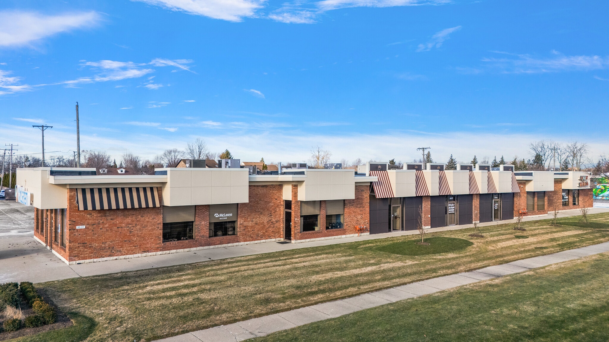 35111-35147 Dodge Park Rd, Sterling Heights, MI for lease Primary Photo- Image 1 of 6