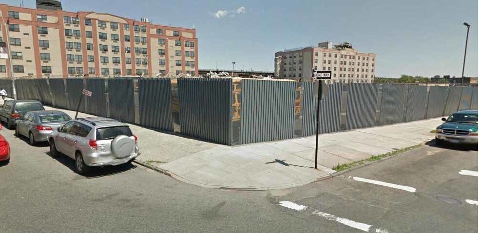 1718 E New York Ave, Brooklyn, NY à vendre - Photo du bâtiment - Image 1 de 1