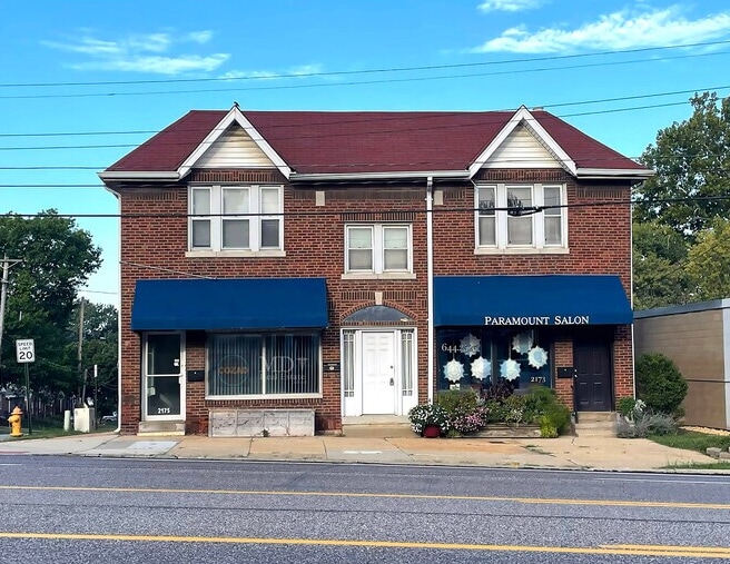 2173-2175 S Big Bend Blvd, Saint Louis, MO for lease - Building Photo - Image 2 of 3