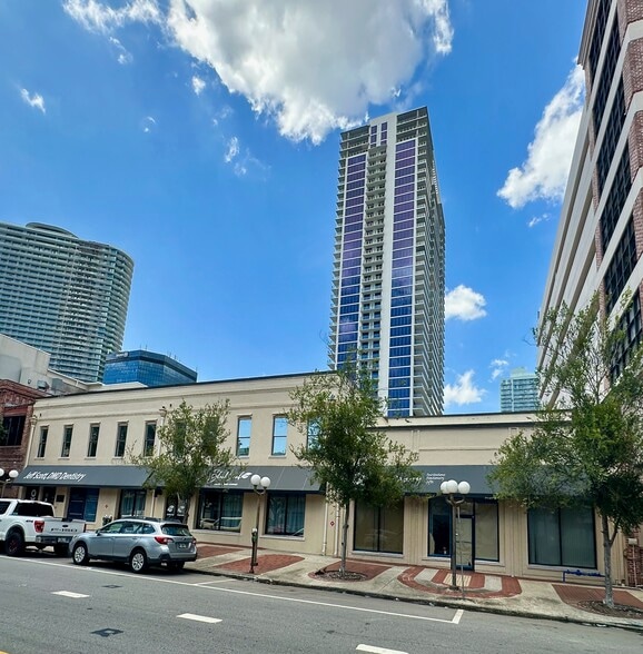 235-239 2nd Ave S, St, Saint Petersburg, FL for sale - Building Photo - Image 3 of 10