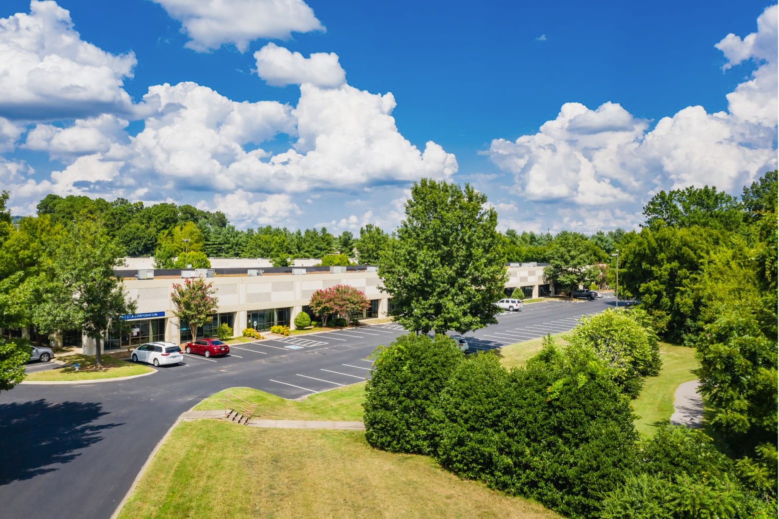318 Seaboard Ln, Franklin, TN for lease Primary Photo- Image 1 of 15