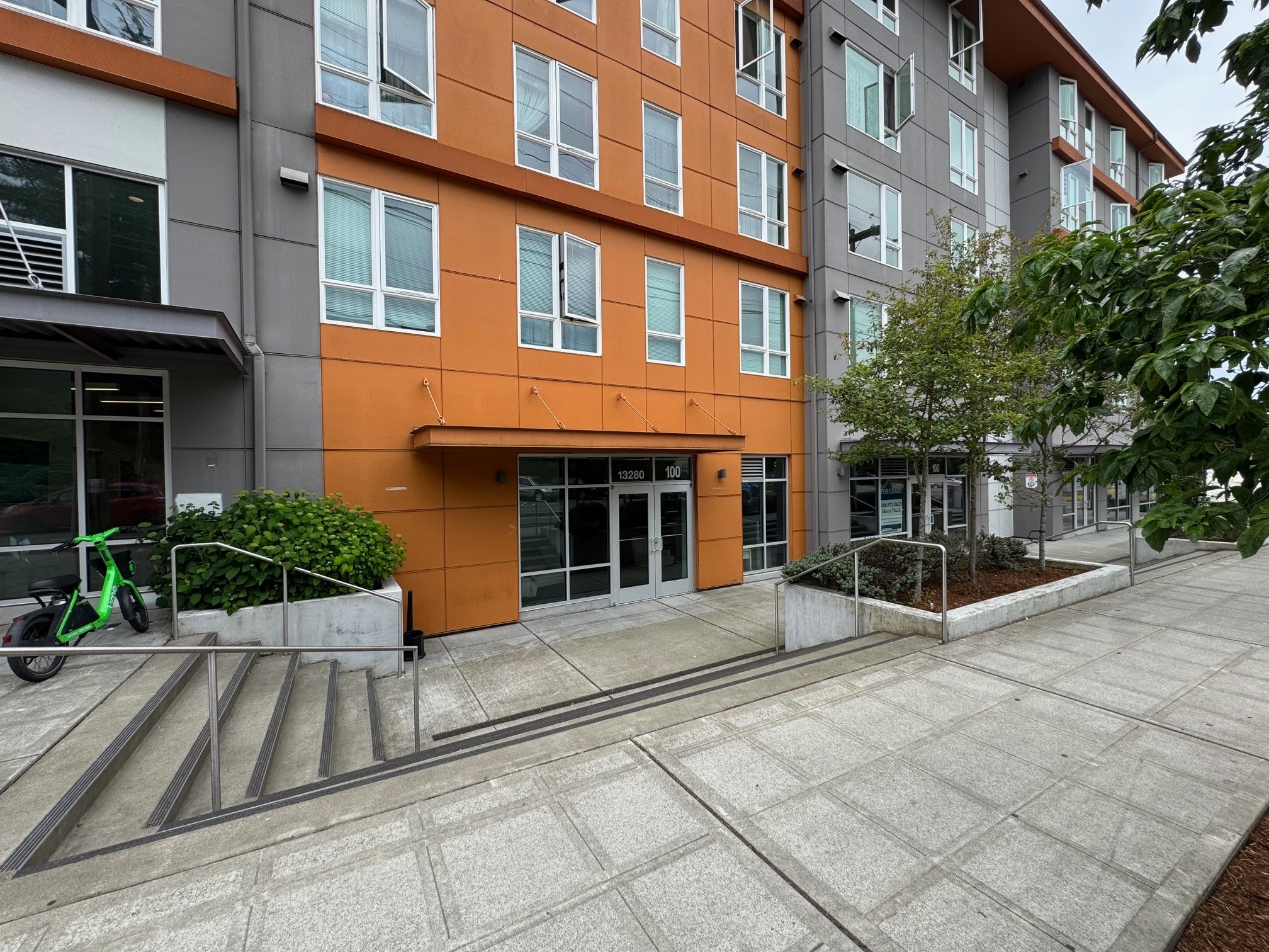 13280 Linden Ave N, Seattle, WA for lease Building Photo- Image 1 of 6
