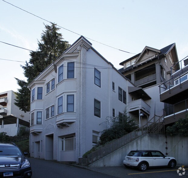 839 SW Green Ave, Portland, OR à vendre - Photo du bâtiment - Image 3 de 3