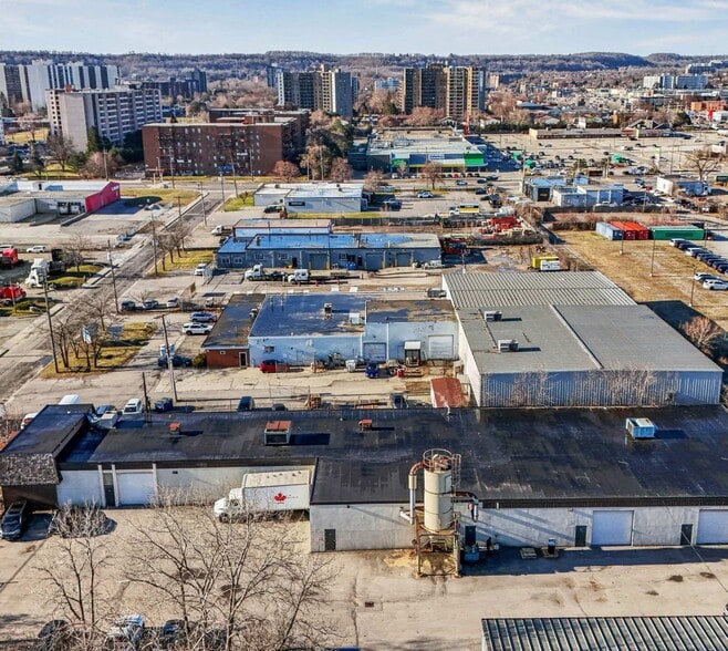 51 Covington St, Hamilton, ON à vendre - Photo du bâtiment - Image 3 de 20