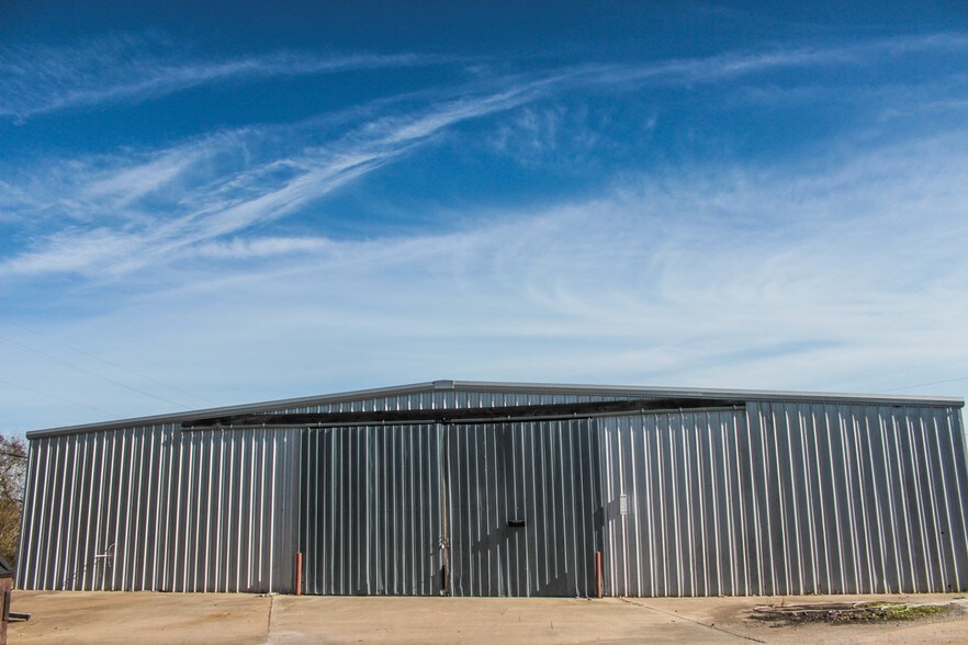 1630 Highway 290 W, Brenham, TX à louer - Photo du bâtiment - Image 3 de 7