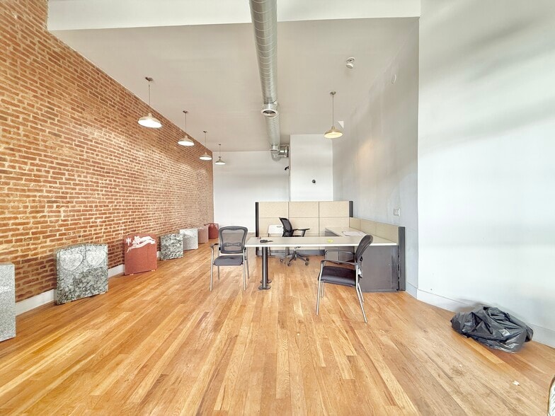 1945 Broadway, Brooklyn, NY for lease - Interior Photo - Image 2 of 13