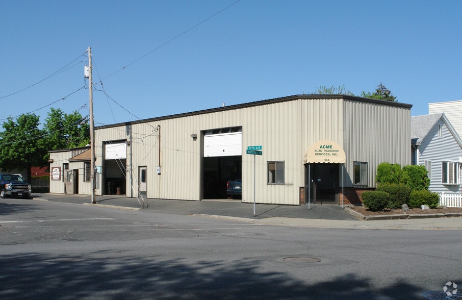 411 19th St, Watervliet, NY à vendre - Photo principale - Image 1 de 4