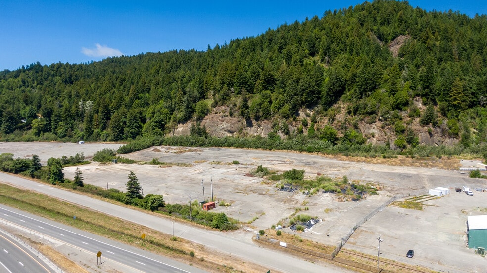 925 Northwestern Avenue, Rio Dell, CA for sale - Building Photo - Image 3 of 10