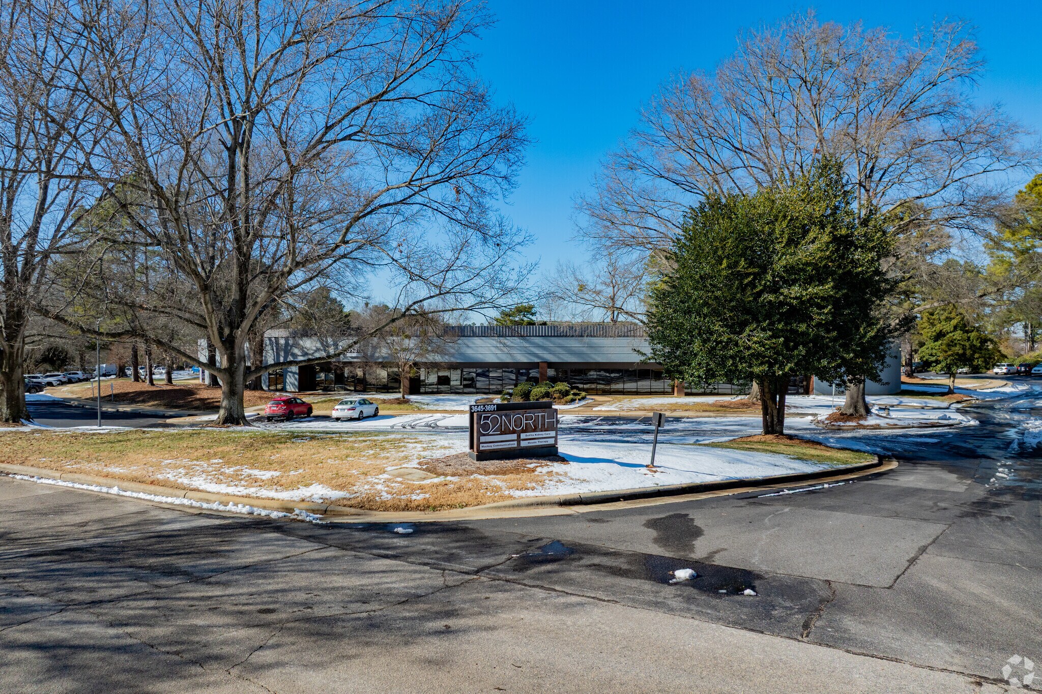 3645-3691 Trust Dr, Raleigh, NC à louer Photo principale- Image 1 de 8