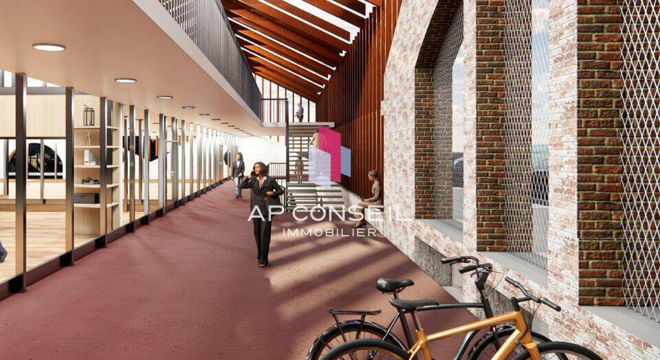 Office in Versailles for lease - Building Photo - Image 2 of 19