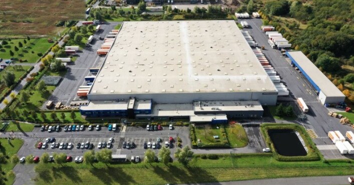 Industrial in Carvin for lease Aerial- Image 1 of 3