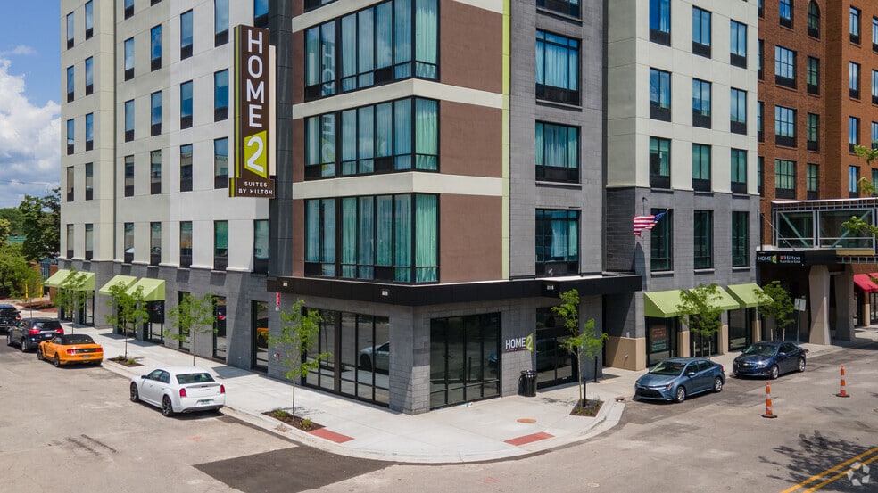 303 N Rose St, Kalamazoo, MI à louer - Photo du bâtiment - Image 2 de 3