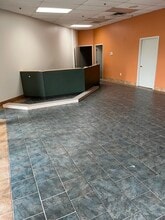 5016-5068 Old Taylor Mill Rd, Taylor Mill, KY à louer Photo intérieure- Image 2 de 5