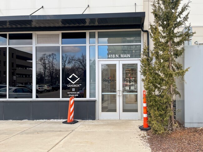 More details for 410 N Main St, Royal Oak, MI - Coworking for Lease