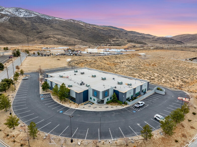 610 Waltham Way, Mccarran, NV for lease - Building Photo - Image 2 of 22