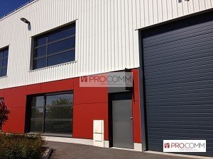 Flex in Chartres for lease - Building Photo - Image 1 of 9