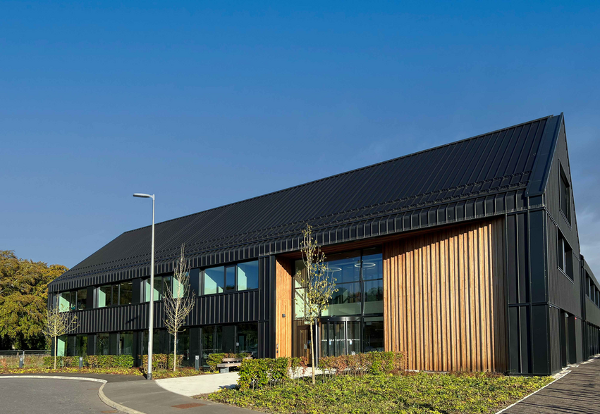 Tweedside Park, Galashiels for lease - Primary Photo - Image 1 of 1