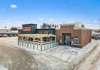 Plus de détails pour 5509 46 St, Olds, AB - Commerce de détail à vendre
