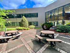 1 Harbison Way, Columbia, SC for lease Interior Photo- Image 2 of 4