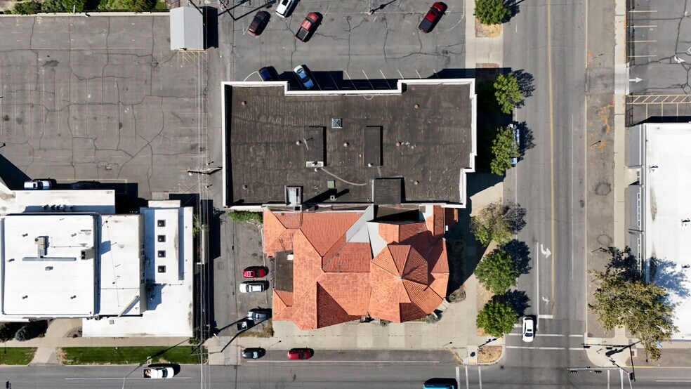 221 E Martin Luther King Jr Blvd, Yakima, WA à vendre - Photo du bâtiment - Image 3 de 41