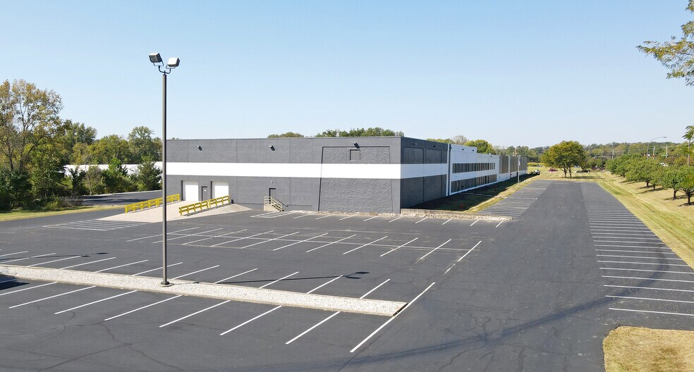 3909 Research Blvd, Dayton, OH à louer - Photo du bâtiment - Image 2 de 3