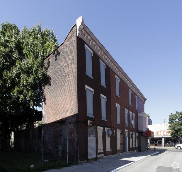 2737 Germantown Ave, Philadelphia, PA for lease - Building Photo - Image 2 of 10
