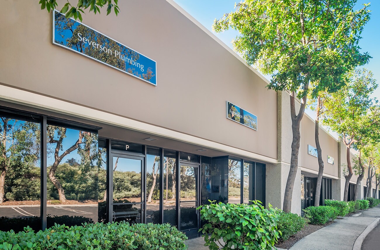 23322 Madero, Mission Viejo, CA à louer Photo du bâtiment- Image 1 de 16