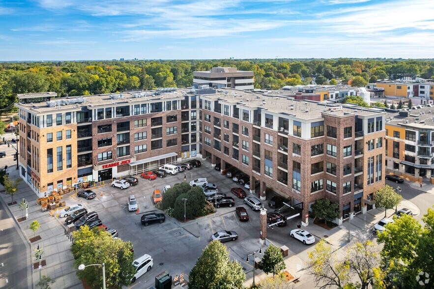 4500 Excelsior Blvd, Saint Louis Park, MN à vendre - Aérien - Image 3 de 8