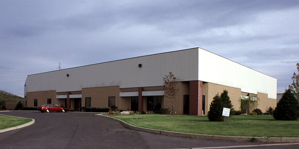 2020 Highland Ave, Bethlehem, PA for lease Primary Photo- Image 1 of 3