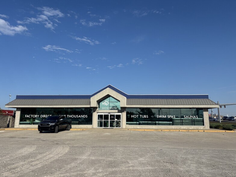 2929 E Dupont Rd, Fort Wayne, IN for sale - Building Photo - Image 1 of 8