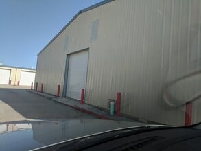 1821 Dickinson Ave, Dickinson, TX for lease Building Photo- Image 2 of 8