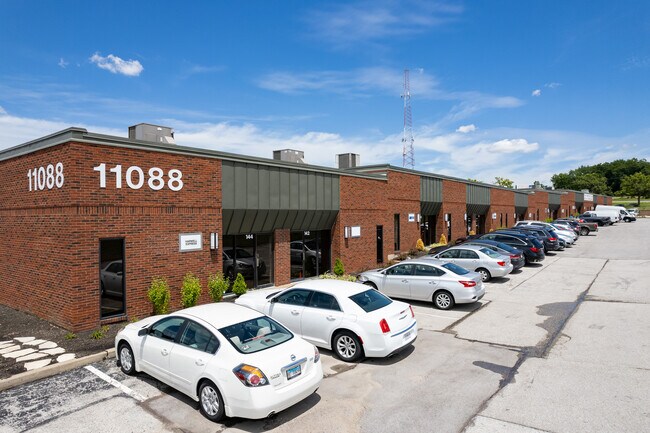 Plus de détails pour 2300 Millpark Dr, Maryland Heights, MO - Local d'activités à louer