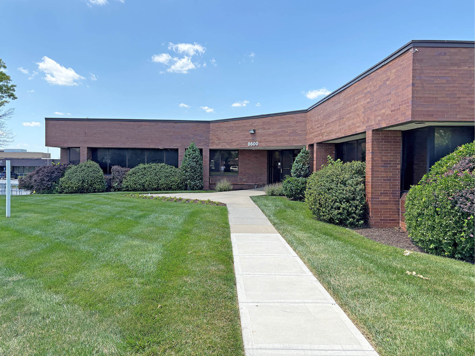 8600 W 110th St, Overland Park, KS for lease Building Photo- Image 1 of 9