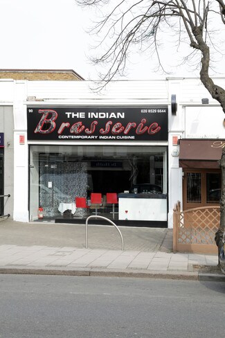 Plus de détails pour 90 Station Rd, Londres - Commerce de détail à louer