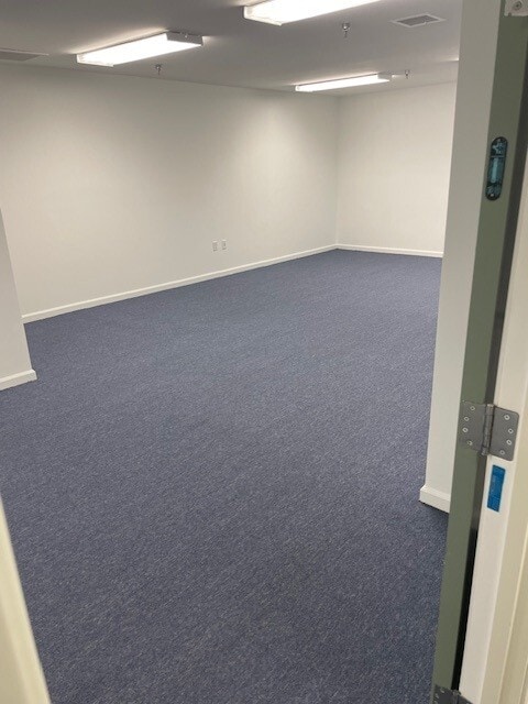 10660 White Oak Ave, Granada Hills, CA for lease Interior Photo- Image 1 of 8