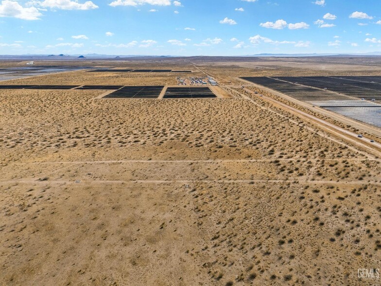 APN# 235-353-04, Mojave, CA for sale - Aerial - Image 3 of 7