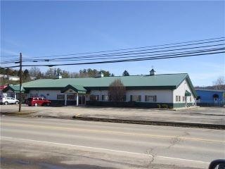 Plus de détails pour 852 Henderson Ave, Washington, PA - Bureau/Commerce de détail à louer