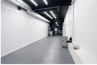 18211-18219 Jamaica Ave, Jamaica, NY for lease Interior Photo- Image 1 of 4