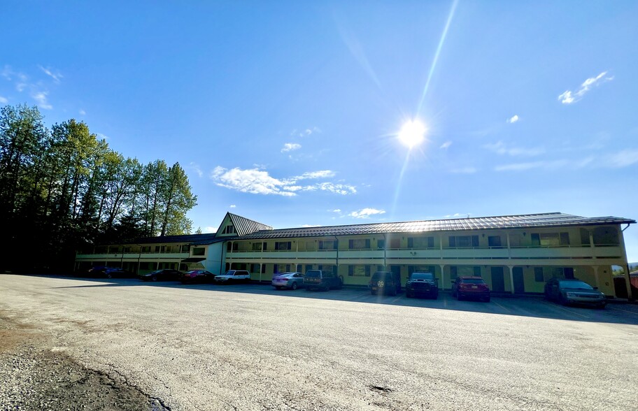 9000 Stephen Richards Memorial Dr, Juneau, AK for sale - Building Photo - Image 2 of 15