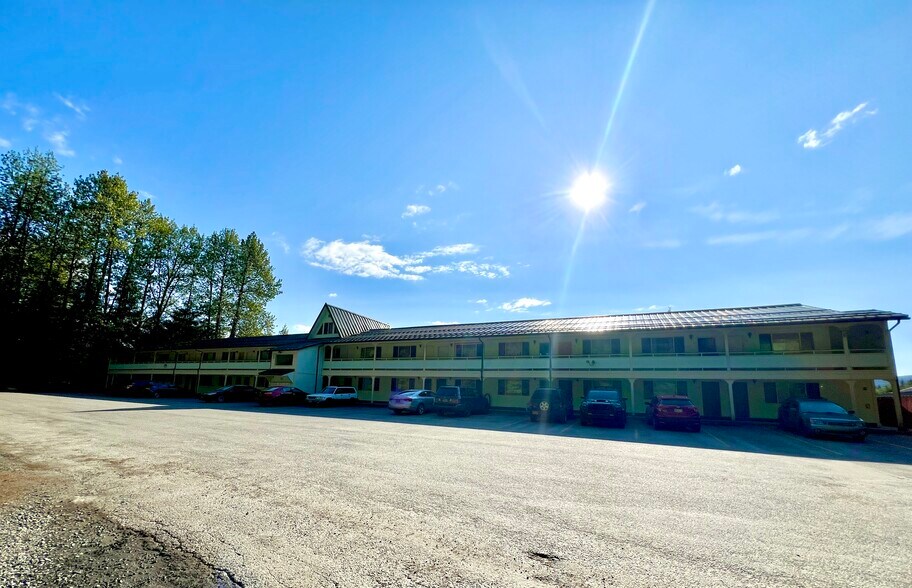 9000 Stephen Richards Memorial Dr, Juneau, AK à vendre - Photo du bâtiment - Image 2 de 15