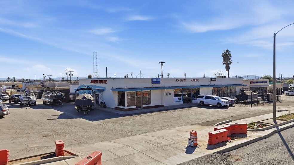 1235-1237 W Holt Blvd, Ontario, CA for sale - Building Photo - Image 2 of 8