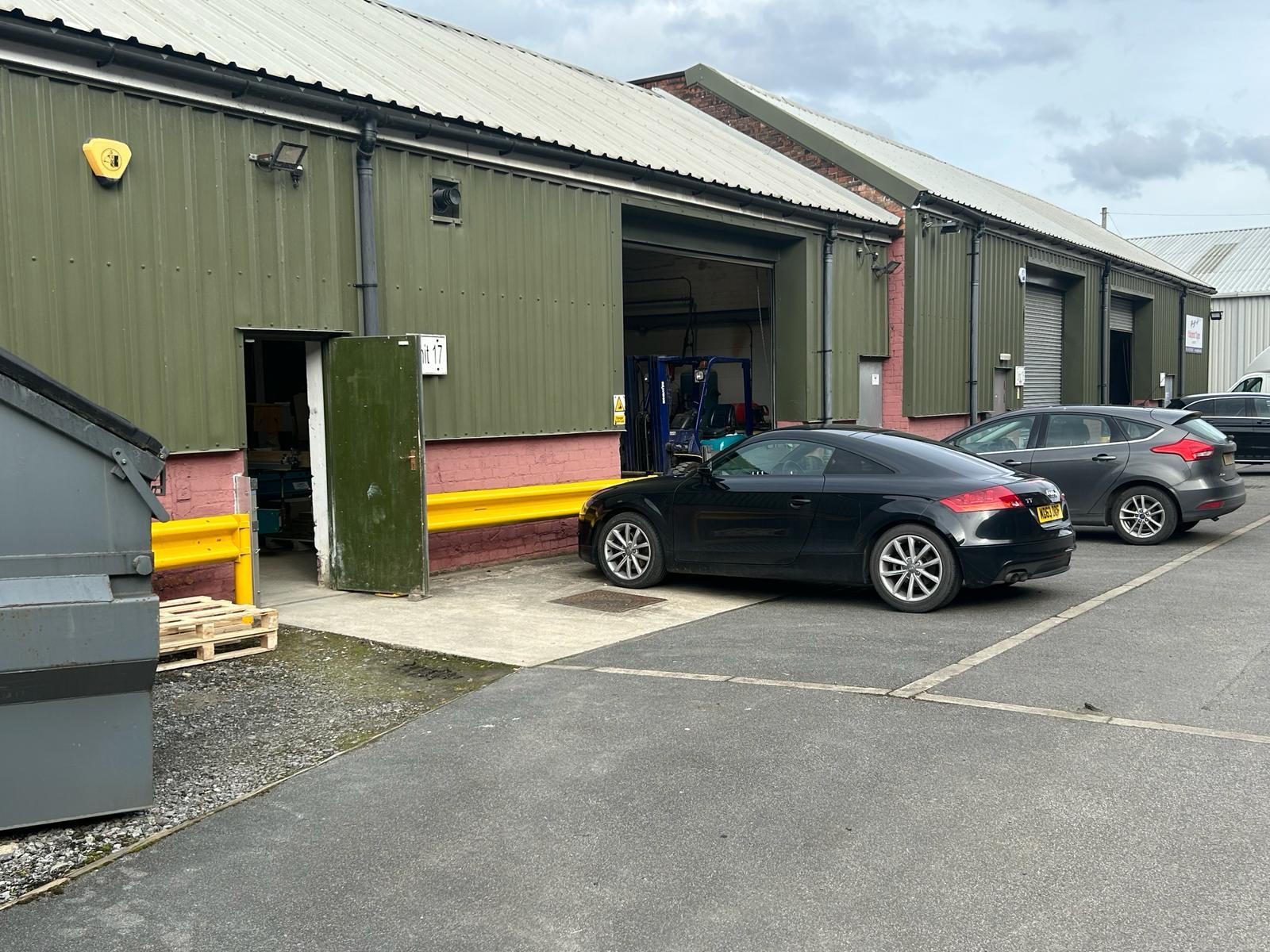 Huddersfield Rd, Mirfield à vendre Photo principale- Image 1 de 3